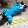 PET Большая собака Плащ на открытом воздухе Водонепроницаемая одежда с капюшоном Комбинезон плащ для небольших больших собак Комбинезон Дождевое пальто Лабрадор 220125