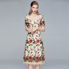 Sexy Perspectief Mesh Floral Embroidery Jurk Aankomst Zomer Korte Mouw Vintage Roses Long 210520