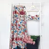 Kwiatowy Drukuj Kobiety Summer Sukienka Bez Rękawów 2 Sztuka Zestaw Czeski Suknie Wakacje Vestidos Chic Plus Size Plażowa Dress Rode X0521