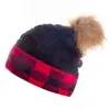 Personlig 2021 Julröd Svart Buffalo Plaid Pattern Wool Beanie Stickad hatt Håll varm hatt