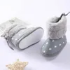 Baby baby meisje jongen zachte enige katoenen schoenen polka dot plus fluwelen snowboots baby eerste wandelschoenen G1023