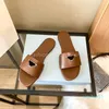 Pantofole da donna da uomo firmate di lusso di alta qualità Sandali Scarpe Slide Infradito piatte larghe moda estiva 8061