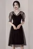 Frauen Schwarz Spitze Patchwork Kleid Sexy V-ausschnitt Halbe hülse Vestido Elegante Arbeit Beiläufige Dünne Vintage Party Midi Kleid 210514