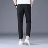 Мужские брюки Длина лодыжки ледяные шелковые мужские брюки черные хаки Корея тонкий летний повседневный костюм Chandals человек формальный 2021 одежда