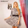 Nankey Snake Skin Print Dress Dames Dierafdruk Geplooide mini -jurk Vintage Fashion Ruffles Dresses Vestidos Mujer 210322