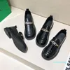 Robe chaussures WHNB mode femme talons 2022 chaînes en métal véritable pompes en cuir pour femmes peu profondes fête de travail 35-40