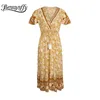 Surplice Neck Czeski Druku Krótki Rękaw Sukienki Kobiety Letnie wakacje Boho Casual Tassel Tie Waist Swing Długa Dress 210510