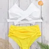 Kvinnors badkläder Kvinnors kvinnors sexiga bikini Set Ruched Criss Cross Wrap Tie Back Swimsuit High midja mage Kontrollgradient Färgglada