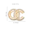 고품질 18K 골드 도금 브로치 패션 망 여자 디자이너 브랜드 더블 편지 브로치 럭셔리 기하학 크리스탈 스카프 스웨터 정장 칼라 핀 사랑 선물