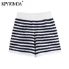 KPYTOMOA Kvinnor Chic Fashion Striped Stickad Shorts Vintage Hög Elastisk Midja Kvinna Kort Byxor Mujer 210625