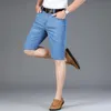 Pantaloncini di jeans sottili azzurri da uomo estivi Business Casual Stile classico Stretch Jeans corti dritti per uomo Marca maschile