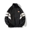 秋の冬のメンズジャケットコートラグランスリーブ風力発電カラーパッチワークストライプストリートウェインドブレイカーマン服211025