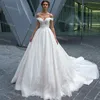 Elegant utanför axelapplikationer Bröllopsklänningar 2021 Court Train Lace Tulle Country Brudklänningar Charmig Vestidos Verano Robe Soirée de Mariage