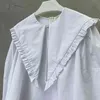 Vit Koreanskjorta För Kvinnor Peter Pan Collar Puff Sleeve Casual Loose Blouse Kvinna Mode Kläder 210524