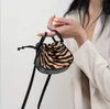 Outono / Inverno Estilo Bags Horshair Stitching Nicho Design Plissado Mini Double Ring CheckerBoard Crossbody Sapy Bag