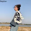 Lace Fungus Patchwork Femmes Shirts Flower Stand Collar à manches longues Brousses Fashion Hollow Out Female Tops 49696 210422