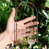 FairyCome Fairy Garden Gate Rusty Miniatuur Tuin Boog met Swingende Deur Mini Geroest Arbor Vintage Iron Metalen Craft Ornamenten 210607