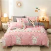 Conjuntos de cama Bonitos frutas confortáveis ​​soft algodão cama de casal lace princesa estilo respirável ar condicionado de ar quente quiltoceania