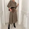 Kore Zarif Retro O Boyun Dikiş Fener Kollu Elbise Kadınlar Için Siyah Ve Beyaz Houndstooth Uzun Dresswith Kemer Kadınlar için 210514