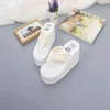 2022 Zomer Vrouwen slippers zachte niet-slip slijbanen huis eva vrouwelijke dikke kust strand slippers sandalen bad badkamer slippers y220307