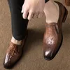 Schwarzes Geschäft Oxford Männer Schuhe echte Lederanzug Männer Italienische formelle Kleiderschuhe Sapato Social Maskulino Mariage