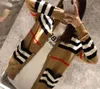 Vrouw Tops Knits Striped Cardigan Mid-Length Color Matching Temperament V-hals Afslanken van gebreide trui jas vrouwen lange mouw tunieken