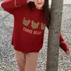 Kanske U Women Sweater Stickade Pullovers Långärmad Crew Neck Beige Red Black Bear M0376 210529