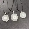 Bijoux Collier Pendentif Sun Flower Agate Crystal Slice ACCESSOIRES DE DIY Décoration Personnalisé Mineral Crystal Naturel, Unisexe