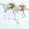 Trendig söt blomma tofs långa dangle örhängen för kvinnor tjejer söt handgjorda bröllopsfest gåvor uttalande smycken