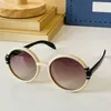 Lunettes de soleil pour hommes d'été pour femmes style 1067 noir classique Anti-Ultraviolet Rétro Plaque Ovale Plein Cadre mode voyage vacances shopping Lunettes Boîte Aléatoire