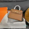 Dames Luxurys Designers Tassen 2021 Vrouwelijke Mode Luxe Handtassen Zilveren Hardware Grace Totes Crossbody Schoudertas