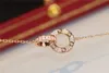 Luxury Designer Halsband Classic Circle Designer Jewelry Fashion Womens Necklace For Women Luxurys Diamond Necklace257B1522856