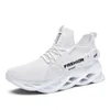 White Red Triple Running Black Women Men Shoes Lemen Green Tour Yellow Grey Mens Trainers Sports Sneakers Three 400 S 583