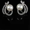 Boucles d'oreilles collier Vintage femme perle blanche ensemble de bijoux charme couleur argent goujon pour les femmes Simple cristal géométrie chaîne de mariage