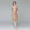 Luxury Runway Mesh broderie Robe de fête midi 34 manche 2022 Designer Fashion Ladies Mock Neck Business Office Robes de bureau EL7378464