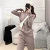 2 sztuki Zestaw Kobiety Dzianiny Dres O-Neck Sweter + Lace-Up Pocket Pant Pullover Chic Outwear Suit 210529