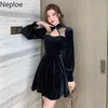 Neploe Women Elegant Dress Korean Hollow Out Patchwork Gauze Sexy Vestidos Sequined Robe Vintage Fashion Black Party Dresses 210422