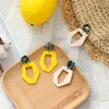 Boucles d'oreilles acryliques irrégulières jaunes pour femmes évider déclaration longues boucles d'oreilles pendantes été plage vacances bijoux cadeaux