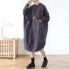 Johnature Femmes Chemises à carreaux Robes Casual Poches Bouton Vêtements irréguliers Automne Vintage Femelle Plus Taille Robes 210521