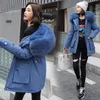 Giacca invernale Donna Cappotti Collare in pelo di procione artificiale Parka femminile Fodera imbottita in cotone spesso nero Cappotti da donna 210521