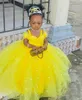 2021 Yellow Pearls Flower Girl Dresses Ball Gown Spaghetti Hand Made Flowers Lilttle Kids Birthday Pageant Weddding Gowns