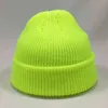 Krótkie zwykłe mankiety kapeluszowe kobiety mężczyźni zima dzianina czaszka czapka hip hop streetwear neon żółty neon pomarańczowy jasny zielony y21111