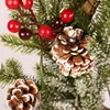 Flores decorativas grinaldas pe pinheiro pinheiro cor de frutas vermelhas decoração de natal pingente de vôo branco com ornamentos de geada decoração de árvore de natal