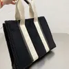 TOTES KIŞ PELUSH TASARIMCI KADINLAR AOODY TOTE Çevre Dostu Yün Çanta Mektubu Sold Renk Klasik Ladies Öğrenci Gündelik Shouler P280Y