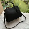 Tasarımcılar Kabartma Deri Tote Lüksler Omuz Çantaları Kadın Büyük kapasiteli Klasik louise Çiçek Çantalar vutton Cüzdanlar viuton Crossbody M41056