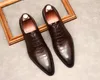 Scarpe oxford a punta formali italiane per uomo in vera pelle Scarpe eleganti da uomo d'affari da uomo in pelle nera a punta marrone vino rosso classico