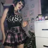 Y2K Frauen Streifen Schwarz Rosa Faltenröcke Tank Weste Süße Süße Mädchen Schulrock Plaid Lace Up Mini Goth Handschuhe 210621