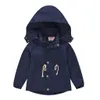 Nouveau 4 Noël Enfants Tench manteaux poches obliques amovibles couleur unie sweats à capuche veste bébé garçons vestes de mode enfants designer 1340453