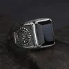 Gerçek saf 925 sterling gümüş erkek halkaları ile siyah o doğal taş halkalar retro çiçek oyulmuş punk kaya vintage mücevher 2106239782737