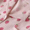 Японский стиль летний хлопок с короткими рукавами шорты пижамы костюм женщин двойной марлей милая клубника тонкий домашний сервис 210830